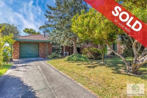 Property photo of 10 Dudley Court Newborough VIC 3825