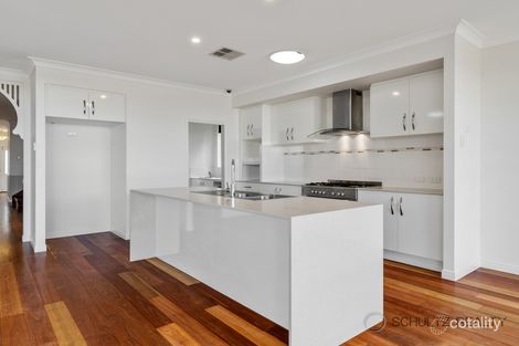 Property photo of 4 Vantage Lane Yarrabilba QLD 4207