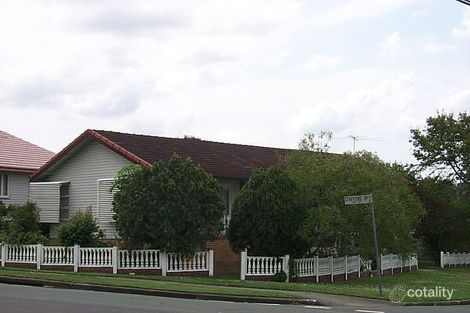 555 Stafford Rd, Stafford, QLD 4053