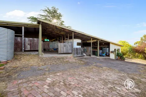 Property photo of 225 Red Shirt Gully Road Panton Hill VIC 3759