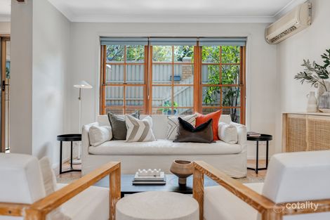 Property photo of 4/53 Sandford Street St Lucia QLD 4067