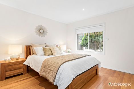 Property photo of 2/294 Warrigal Road Oakleigh South VIC 3167