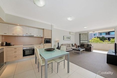 Property photo of 175/1-7 Moores Crescent Varsity Lakes QLD 4227