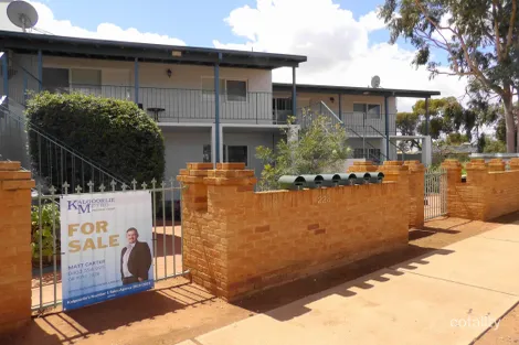 Property photo of 2/228 Egan Street Kalgoorlie WA 6430