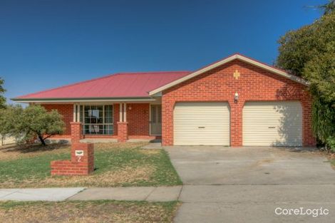 Property photo of 2 Prendergast Street West Wodonga VIC 3690