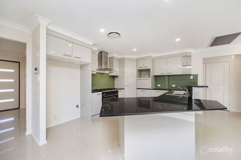 Property photo of 35 Daylesford Circuit Ormeau QLD 4208