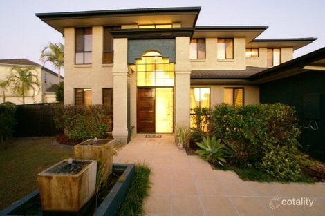 Property photo of 32 James Place Sinnamon Park QLD 4073