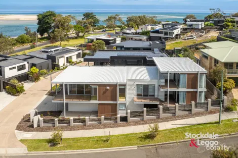 2 Capri Pl, Inverloch, VIC 3996