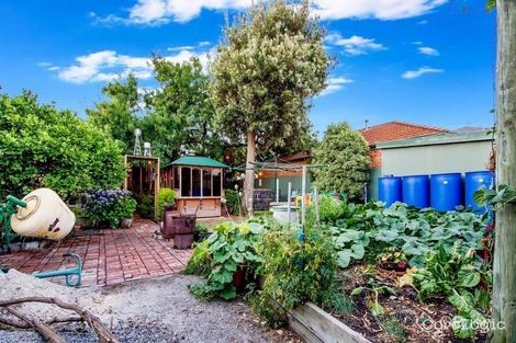Property photo of 18 Crown Road Bonbeach VIC 3196