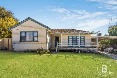 Property photo of 16 Spring Gully Road Quarry Hill VIC 3550