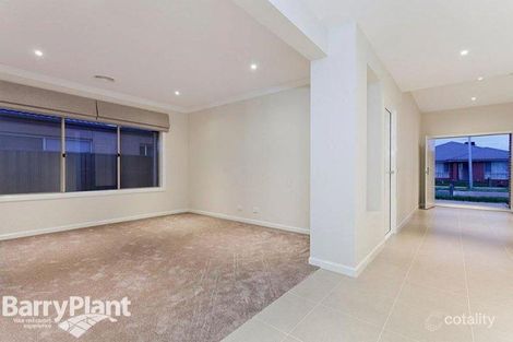 Property photo of 16 Rivulet Drive Point Cook VIC 3030