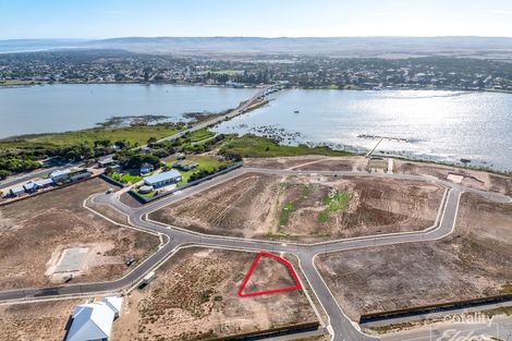 3 Gregory Cct, Hindmarsh Island, SA 5214
