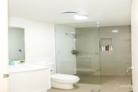 Property photo of 6/49 Lambert Road Indooroopilly QLD 4068