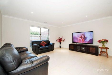 Property photo of 4 Summit Court Mooroolbark VIC 3138