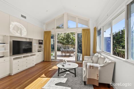 Property photo of 10 Rutland Avenue Castlecrag NSW 2068