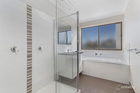 Property photo of 3/3 Leigh Avenue Kennington VIC 3550