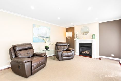 Property photo of 2 Rutherglen Way Taylors Lakes VIC 3038