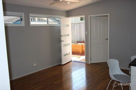 Property photo of 4 Alameda Way Warriewood NSW 2102