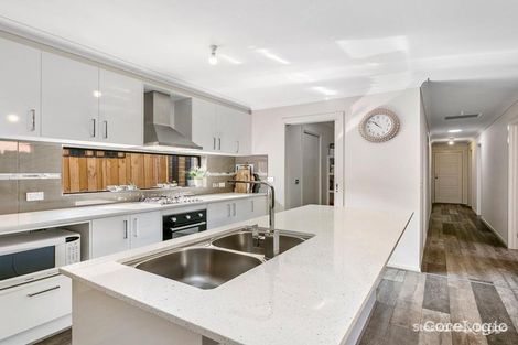 Property photo of 25 Cazaly Way Cranbourne West VIC 3977