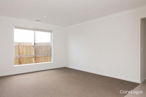 Property photo of 14 Chantelle Parade Tarneit VIC 3029