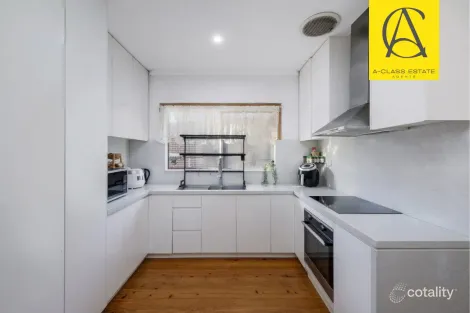 Property photo of 12 Orchard Road Fairfield NSW 2165