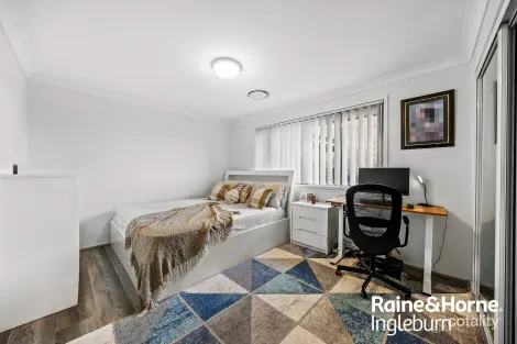 Property photo of 130 Harrow Road Glenfield NSW 2167