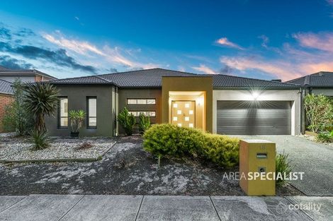 Property photo of 13 Longview Road Keysborough VIC 3173