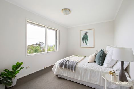 Property photo of 16 Kalianna Crescent Beacon Hill NSW 2100