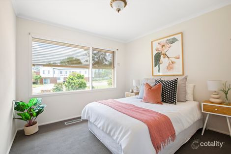 Property photo of 16 Kalianna Crescent Beacon Hill NSW 2100