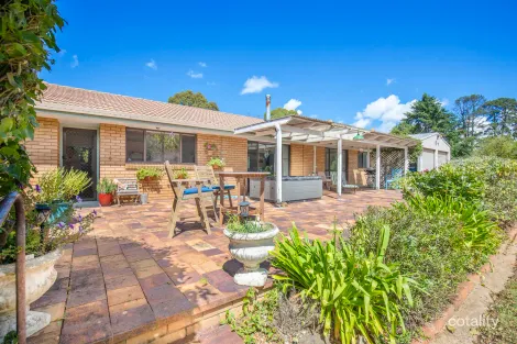 Property photo of 9-11 Pearson Street Guyra NSW 2365