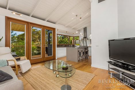 Property photo of 25 McAuley Drive Rosanna VIC 3084