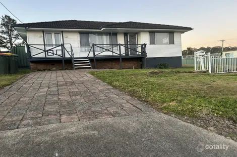 15 Kent St, Greta, NSW 2334