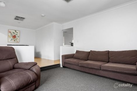 Property photo of 13 Cambey Mews Parmelia WA 6167