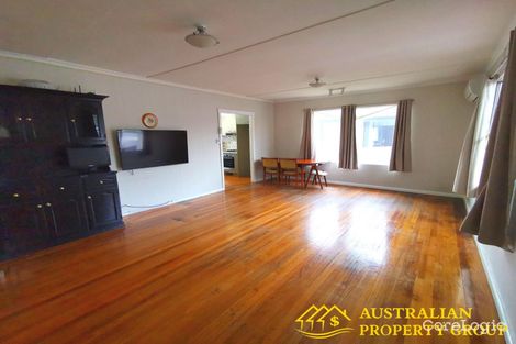 Property photo of 13 Boobyalla Street Doveton VIC 3177