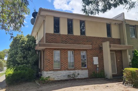 27 Vincent Dr, South Morang, VIC 3752