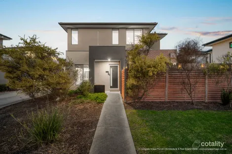 2 Cassa Blue Cct, Narre Warren, VIC 3805