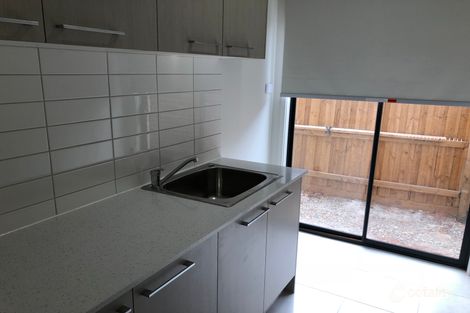 Property photo of 8 Riders Circuit Aintree VIC 3336