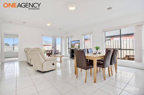 Property photo of 48 Turf Club Boulevard Melton South VIC 3338