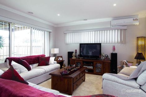 Property photo of 2/15 Orchard Grove Tyabb VIC 3913