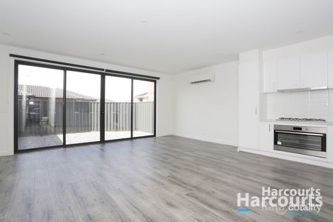 Property photo of 3/114 The Boulevard Thomastown VIC 3074