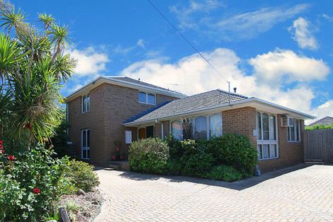Property photo of 16 Longford Court Kealba VIC 3021