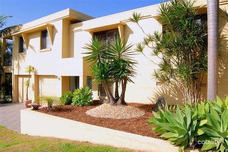 Property photo of 62 Yakola Parade Alexandra Headland QLD 4572