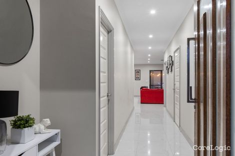 Property photo of 13 Kirk Loop Lake Coogee WA 6166
