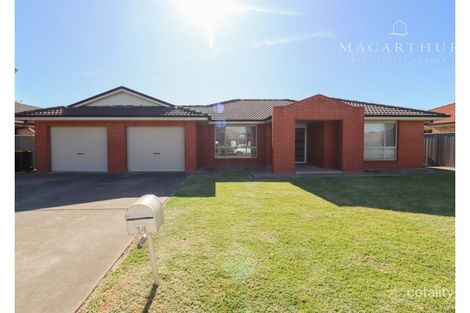 14 Allunga St, Glenfield Park, NSW 2650
