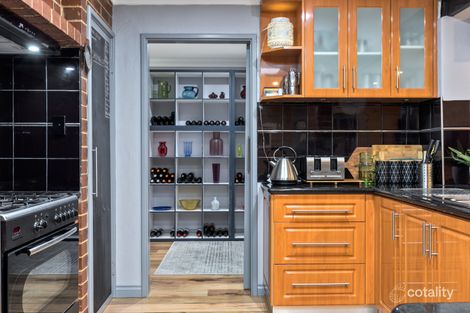 Property photo of 41 Mudlark Way Yangebup WA 6164