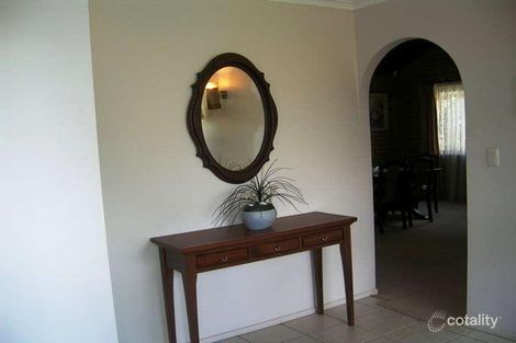 Property photo of 46 Oakleaf Street Eight Mile Plains QLD 4113