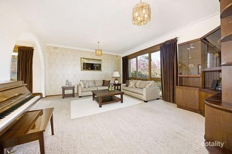 Property photo of 5 Llanos Avenue Malvern East VIC 3145