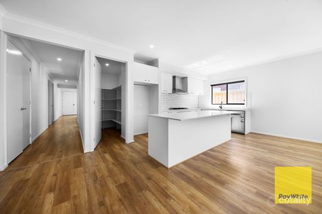 Property photo of 6 Magdala Street Werribee VIC 3030