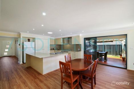 Property photo of 18 Snapdragon Crescent Hamlyn Terrace NSW 2259