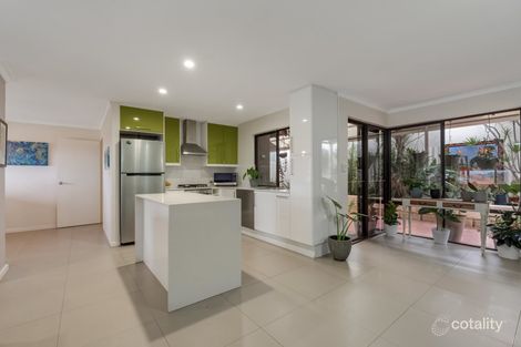 Property photo of 17 The Ramble Woodvale WA 6026